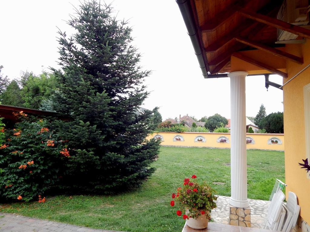 Georgina Apartman Harkány Exterior foto