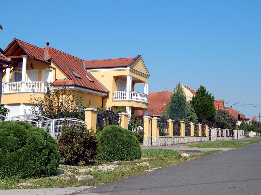 Georgina Apartman Harkány Exterior foto