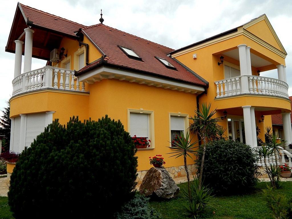Georgina Apartman Harkány Exterior foto